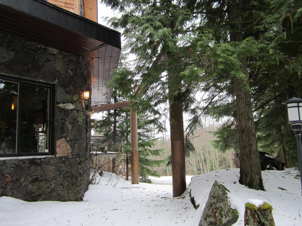 The Lodge At Skeena Landing Terrace Exterior photo