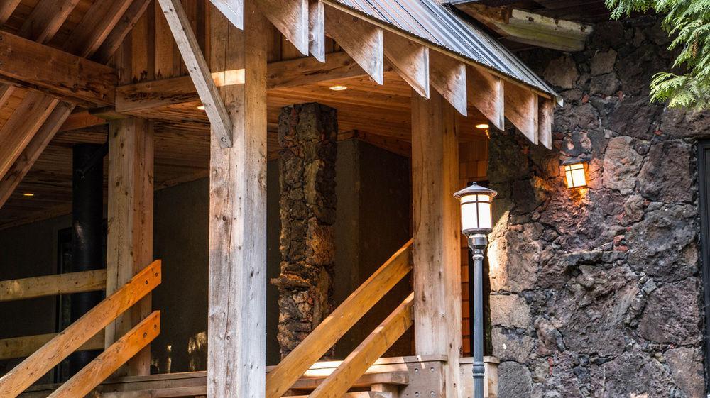 The Lodge At Skeena Landing Terrace Exterior photo